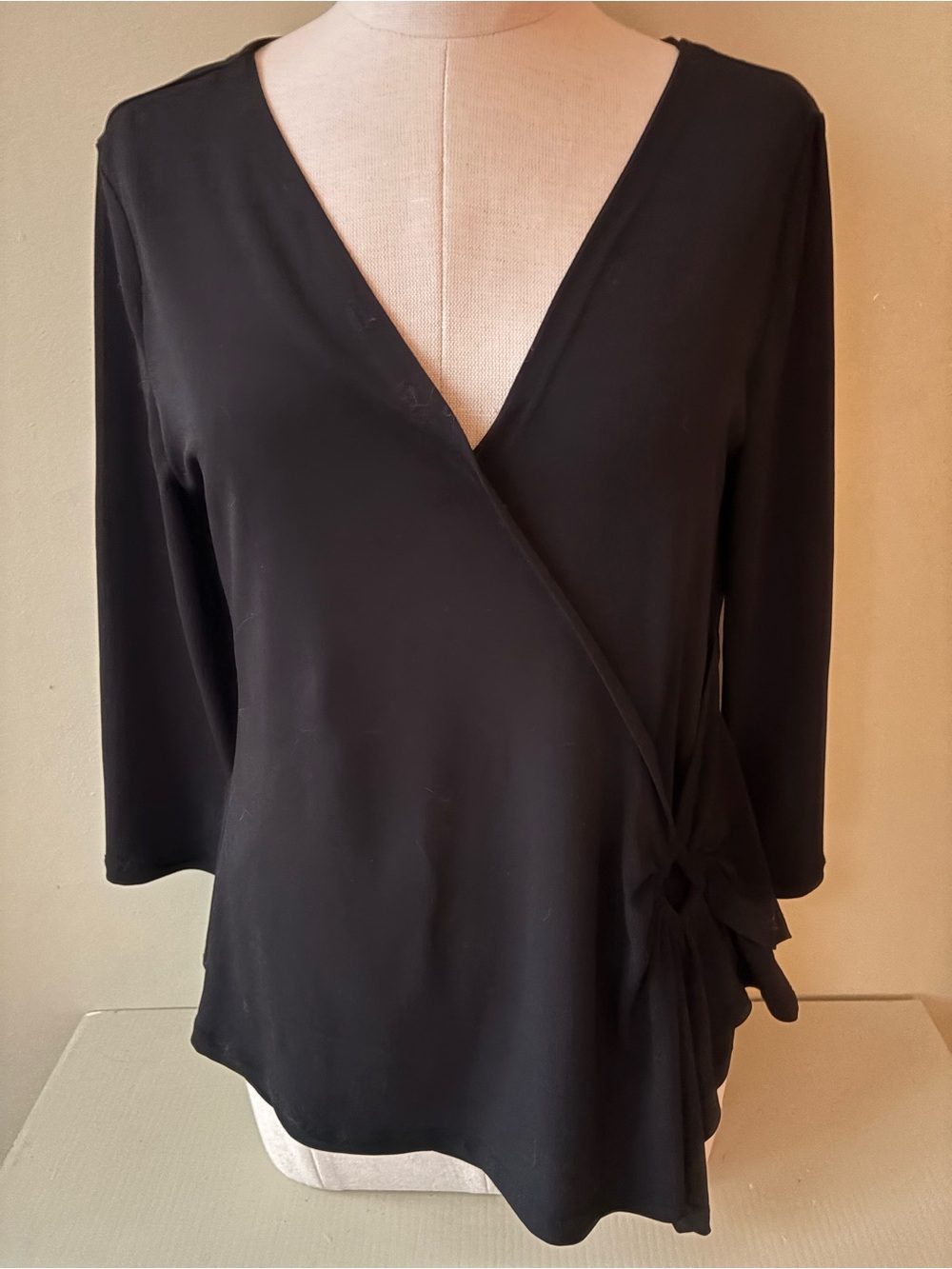 Reitmans Black Wrap Blouse Side scrunch tail Sz L
